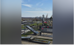 На Дніпропетровщині розслідують масове пошкодження могил: підозрюють двох дітей