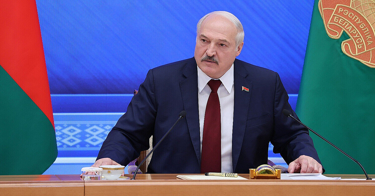 Лукашенко анонсував “велику угоду” зі США після зустрічі зі спецпредставником Трампа
