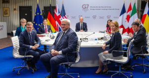 Рубіо публічно посперечався з колегами по G7 через війни в Ірані та Україні Рубіо публічно посперечався з колегами по G7 через війни в Ірані та Україні