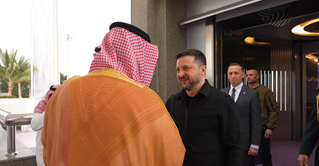 Зеленський прибув з візитом до Саудівської Аравії