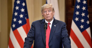 Трамп думає про захоплення іранського острова для розблокування Ормузької протоки – ЗМІ