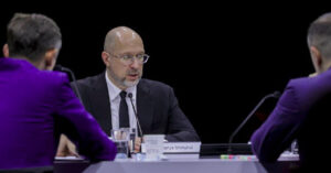 Шмигаль: Україна будуватиме більш захищену та стійку до атак РФ енергосистему