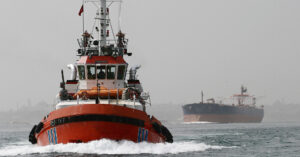 Іран обстріляв кувейтське судно з нафтою поблизу Дубая