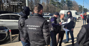 Посадовець Нацгвардії намагався купити фіктивну інвалідність: його затримали