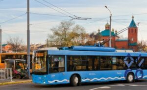 У Дніпрі 30 березня діють зміни у русі громадського транспорту