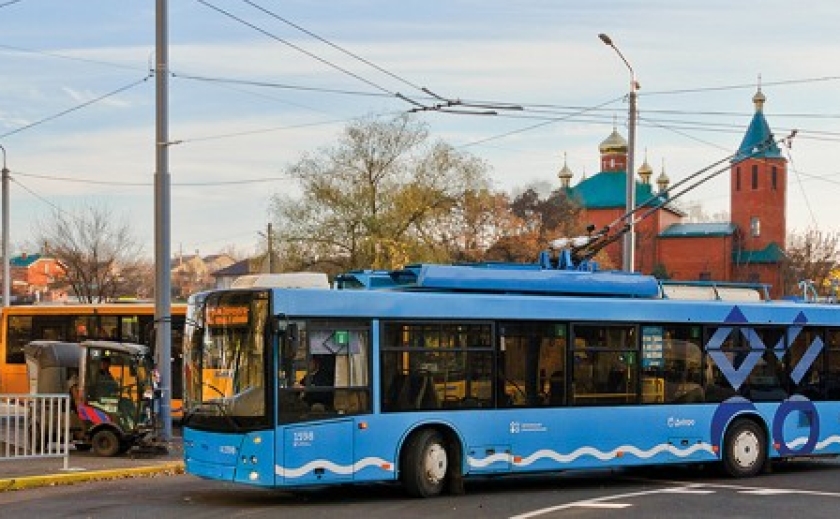 У Дніпрі 30 березня діють зміни у русі громадського транспорту