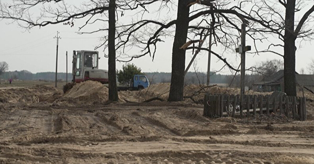 В Углах на Рівненщині завершили пошук жертв Волинської трагедії
