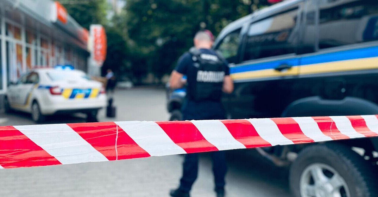 У Бучі біля будинку пролунали два вибухи: поранені поліцейські