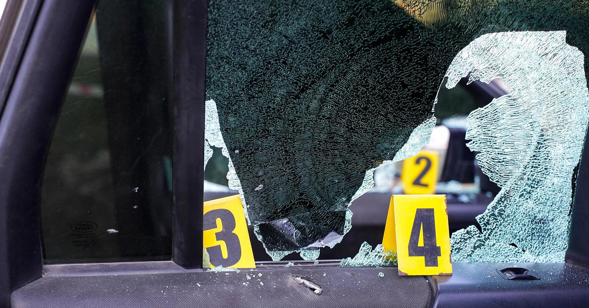 На Рівненщині чоловік стріляв по авто ТЦК: є поранені, нападника розшукують