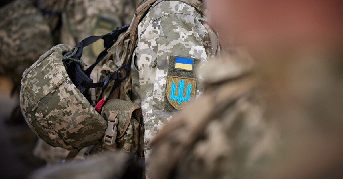 Міноборони пояснило нові умови служби для військових віком 18-25 років Міноборони пояснило нові умови служби для військових віком 18-25 років