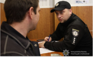 Майже 2 мільйони гривень збитків за місяць: запорізькі поліцейські попереджають про шахрайства