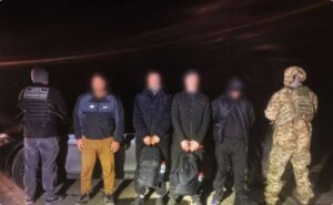 Бюджетна втеча з країни: прикордонники затримали трьох ухилянтів з Дніпропетровської області