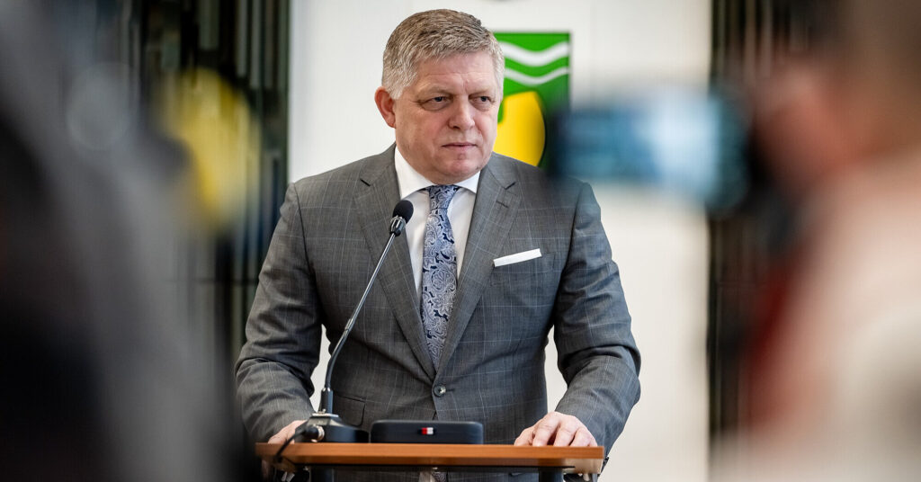 Фіцо розкритикував Євросоюз за політику щодо цін на пальне: згадав і про Україну Фіцо розкритикував Євросоюз за політику щодо цін на пальне: згадав і про Україну