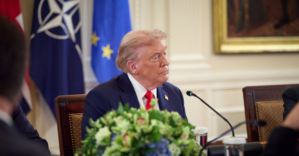 Трамп наполягає на конкретних зобов’язаннях НАТО щодо Ормузької протоки – CNN