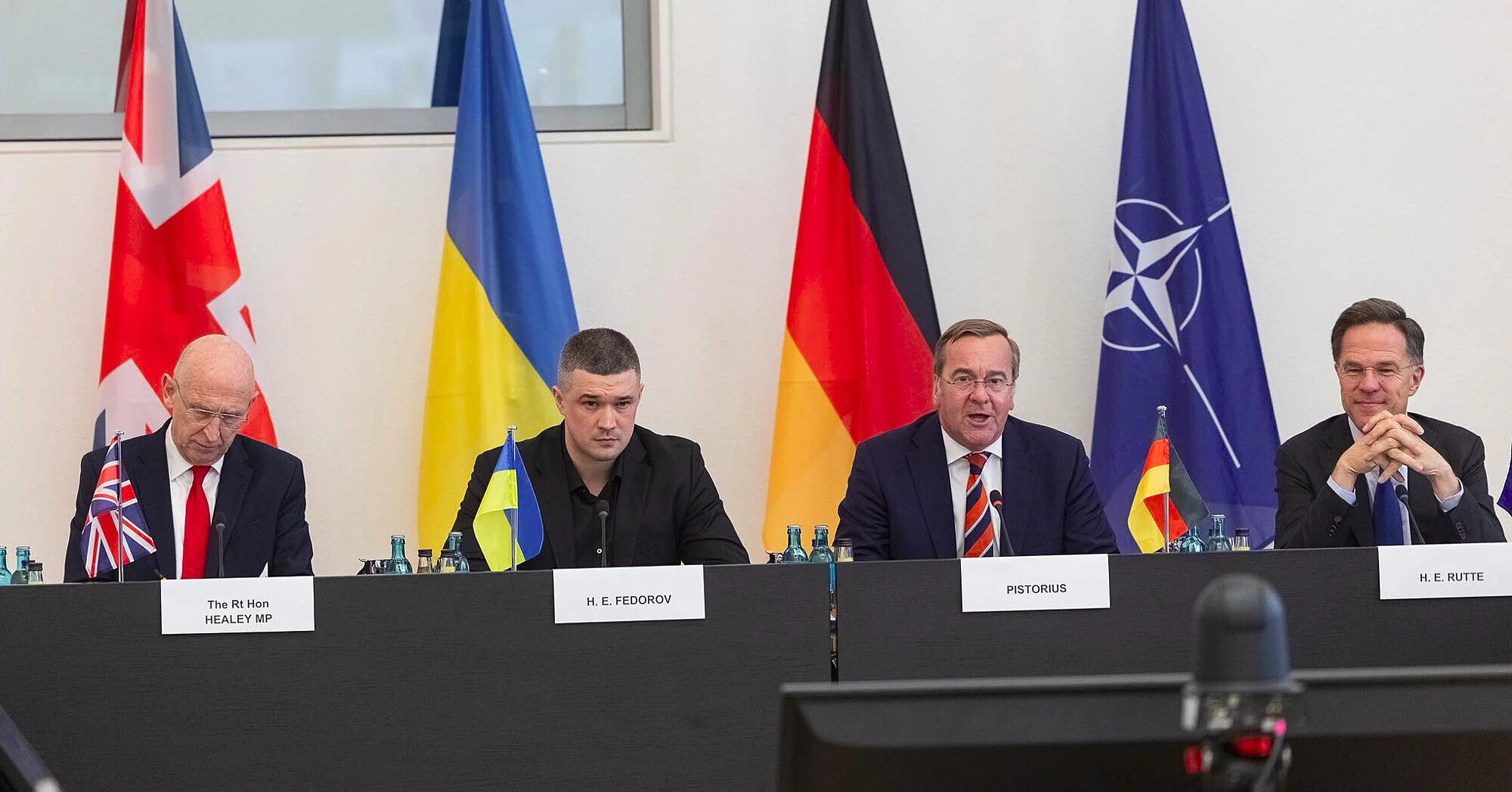 Федоров на “Рамштайні”: кілька країн оголосили про нові внески в PURL