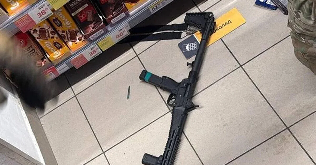 Двом київським патрульним повідомили про підозру після теракту в столиці