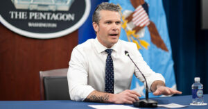 Демократка у Палаті представників хоче голосування про імпічмент Геґсету