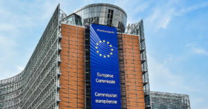 Нова система в’їзду до ЄС вже викликала черги та збої: до чого готуватися туристам Нова система в’їзду до ЄС вже викликала черги та збої: до чого готуватися туристам