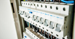 У кількох регіонах України застосовано аварійні відключення світла У кількох регіонах України застосовано аварійні відключення світла