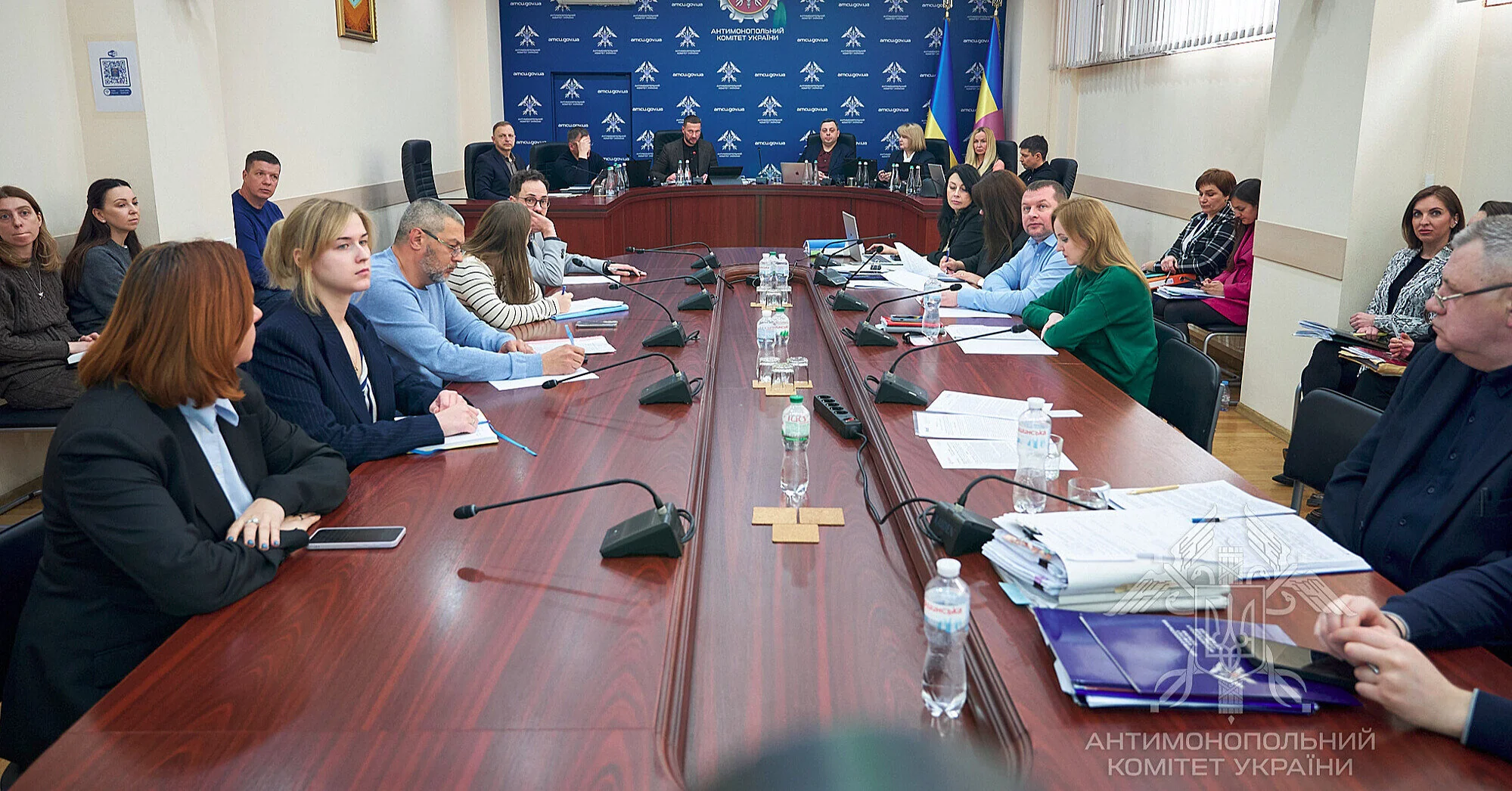 АМКУ вимагає від мобільних операторів розкривати обмеження в “безлімітних” тарифах