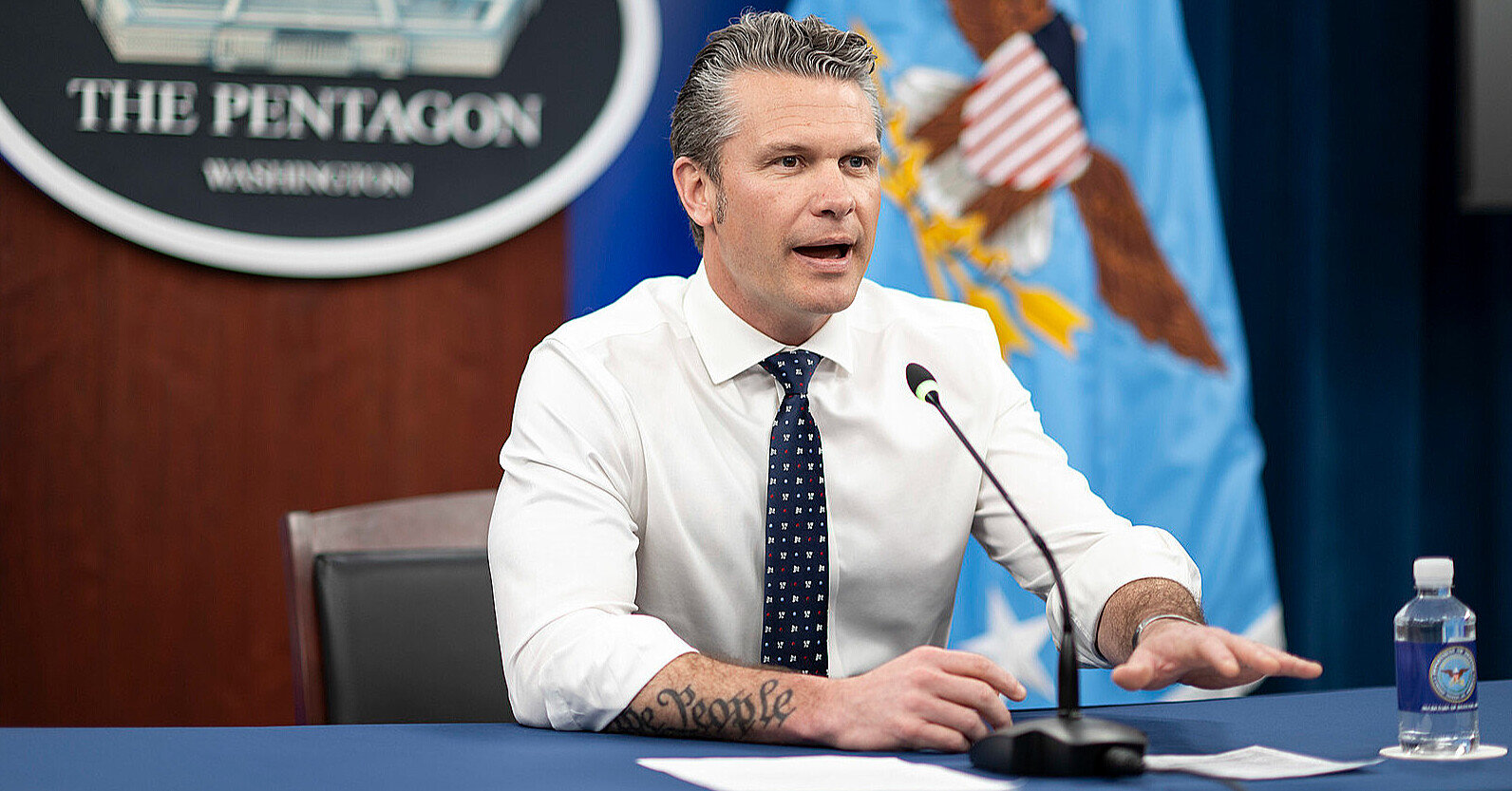 WP: Очільник Пентагону передає Трампу неправдиві звіти про операцію в Ірані WP: Очільник Пентагону передає Трампу неправдиві звіти про операцію в Ірані