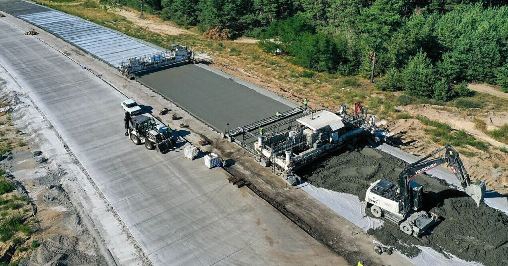 На трасі Київ–Чоп частково обмежать рух транспорту