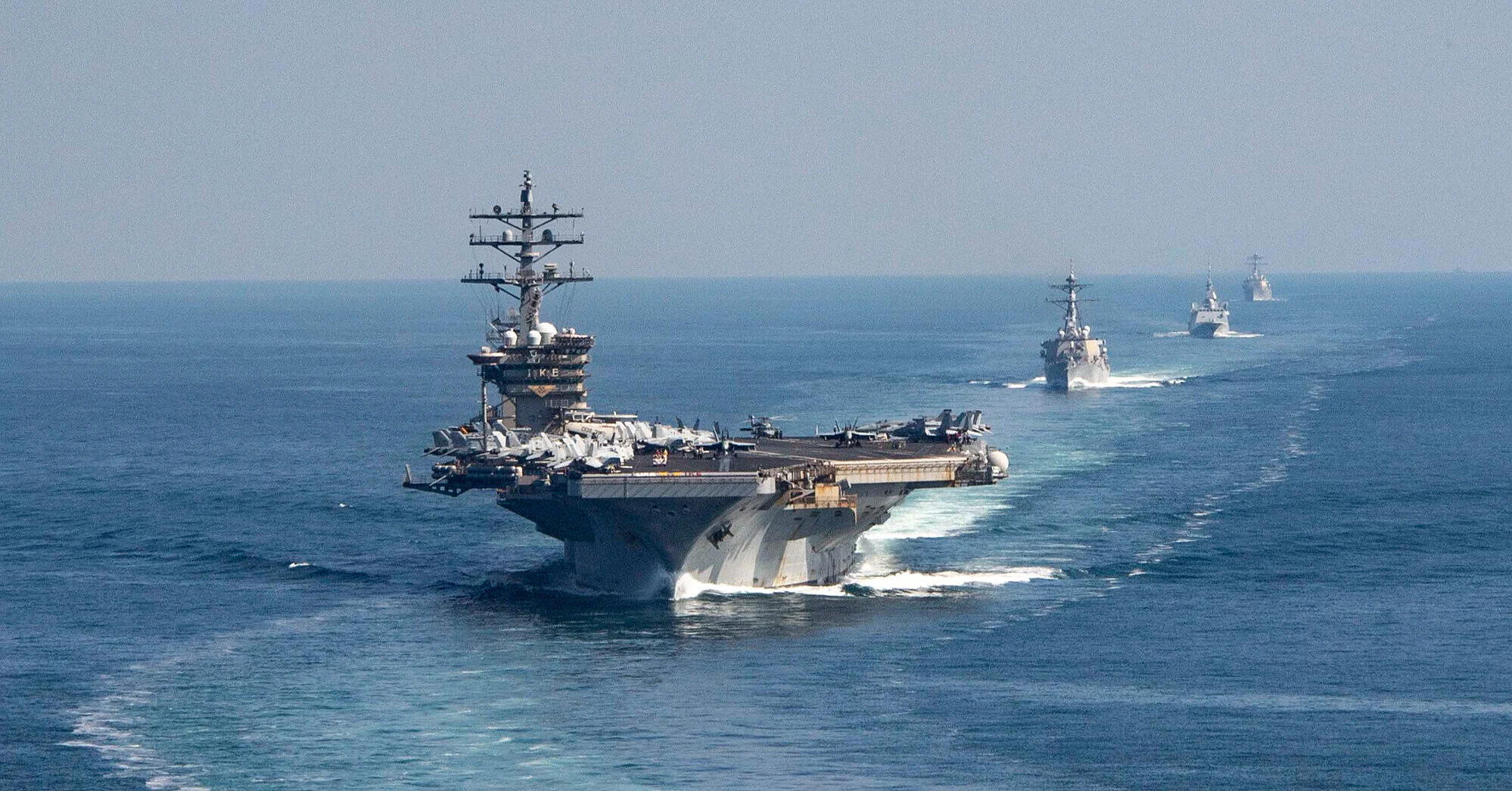 ВМС США отримали завдання очистити Ормузьку протоку від іранських мін – Politico ВМС США отримали завдання очистити Ормузьку протоку від іранських мін – Politico