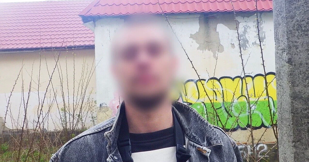 У Києві затримали чоловіка, який цілився з пістолета у перехожих