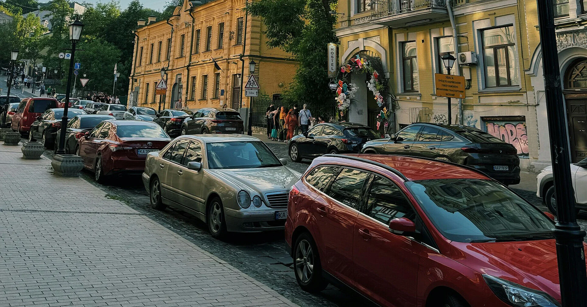 Підвищення до 40 грн та підписка зі знижкою: у Києві змінюють тарифи за паркування