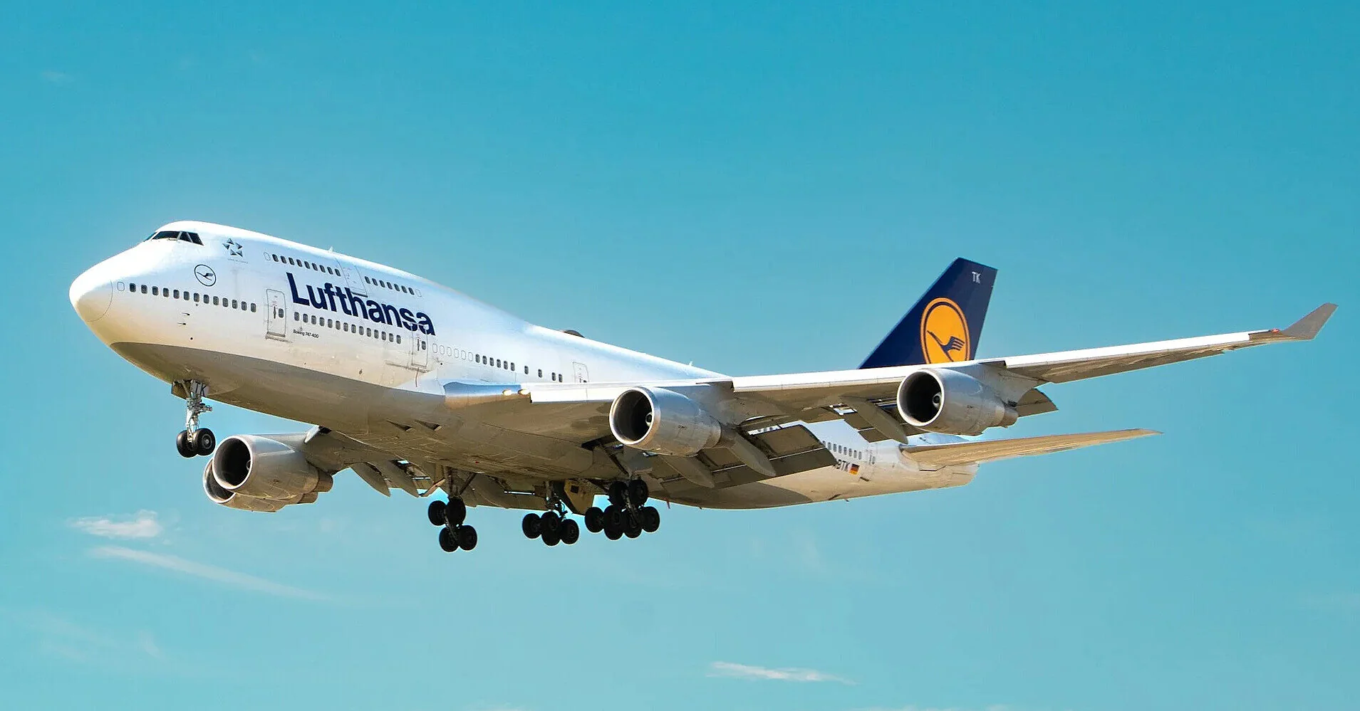 Витрати авіакомпаній зростають через конфлікт на Близькому Сході