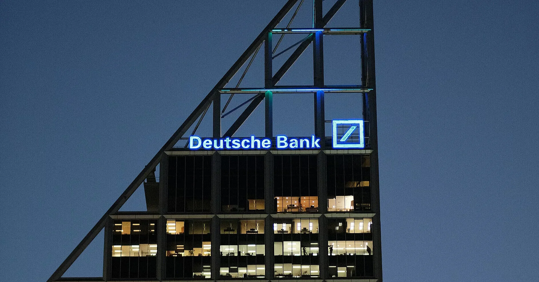 Deutsche Bank повідомив про можливе порушення санкцій проти РФ – Bloomberg