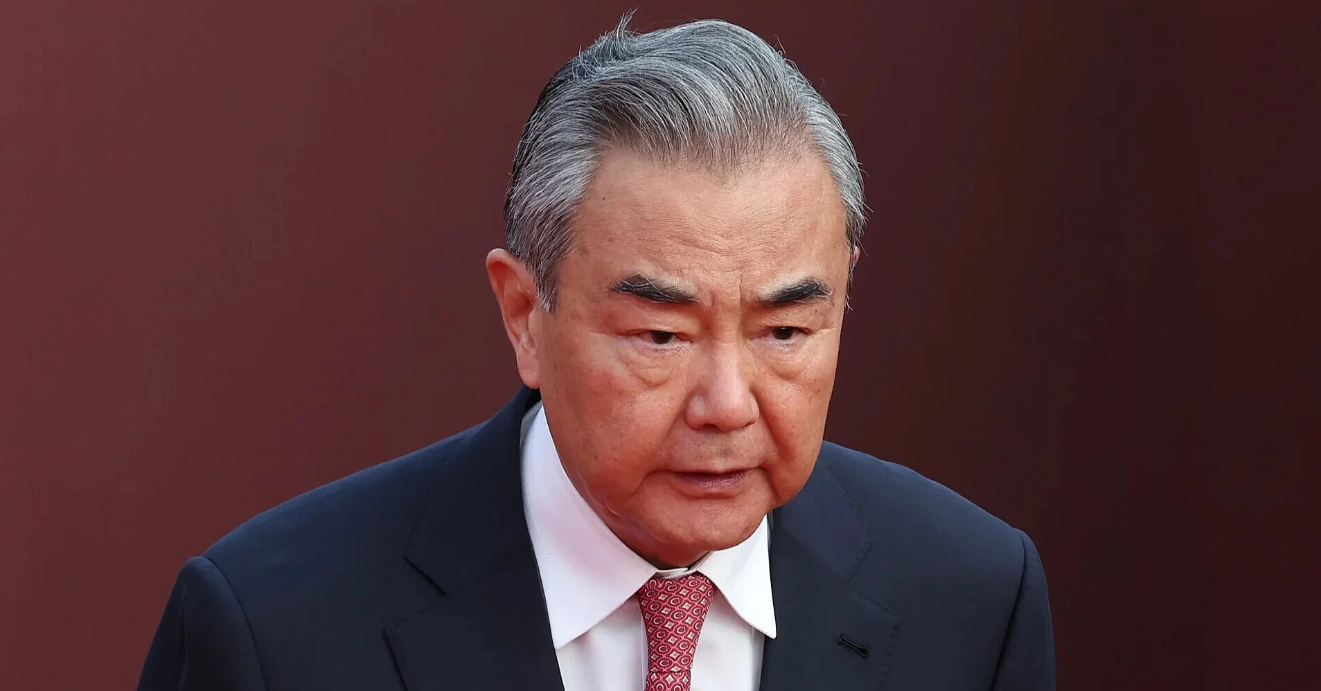 Китай закликав Іран гарантувати безпеку судноплавства в Ормузькій протоці