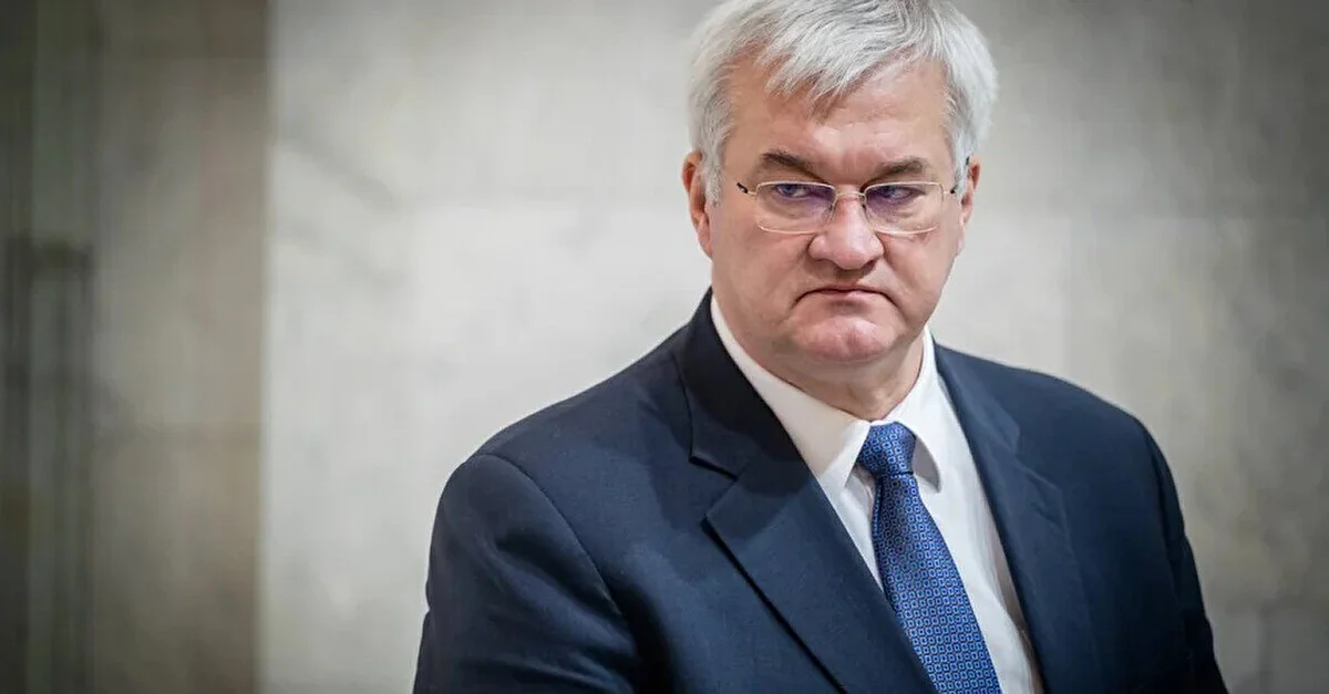 Посол повідомив про перші контакти Сибіги з майбутньою главою МЗС Угорщини