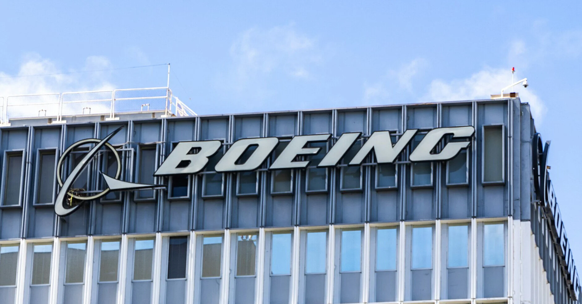 Boeing чекала більшого: чому заява Трампа про 200 літаків для Китаю обвалила акції