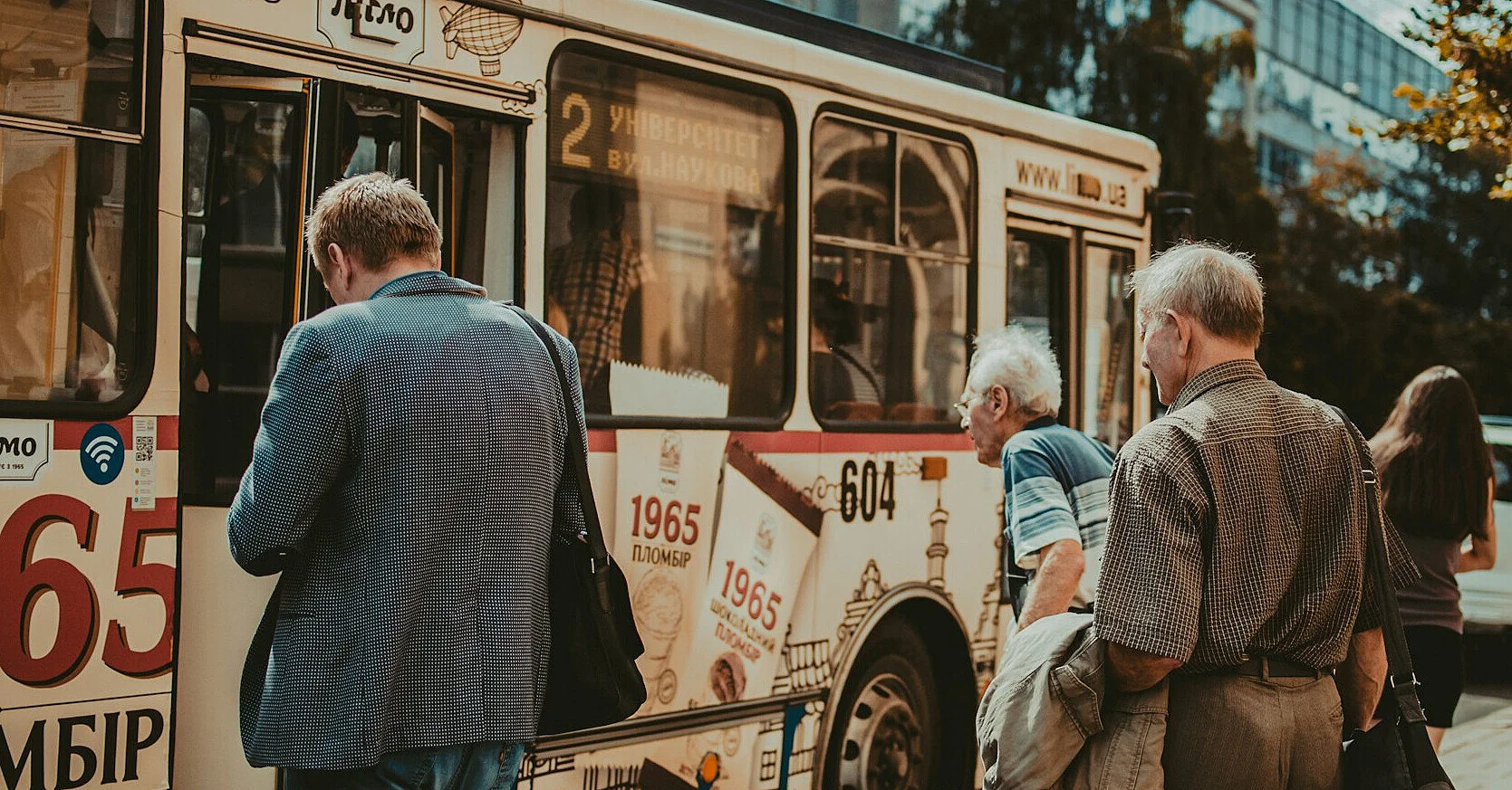 Дизель по 90 грн диктує умови: Львів затвердив нову вартість проїзду в транспорті