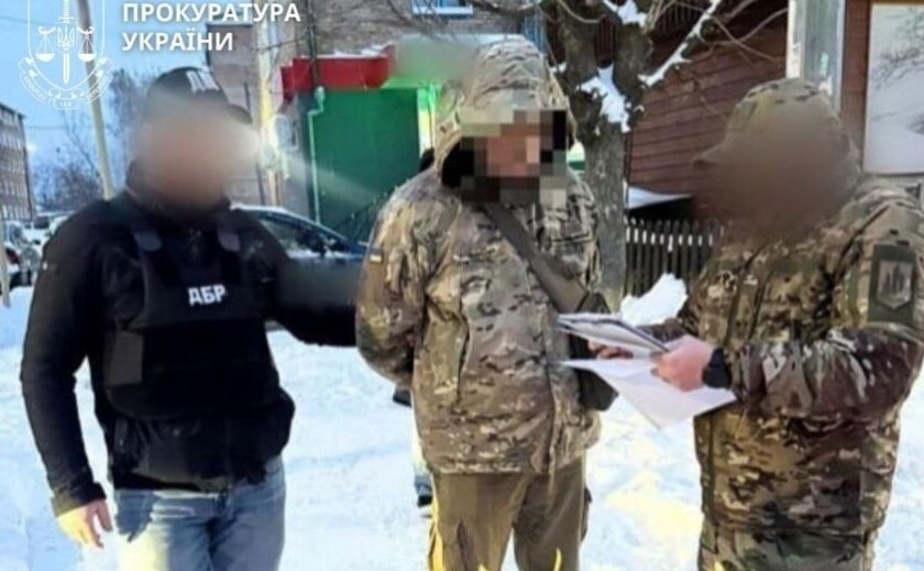 Військовослужбовця засудили до 8 років ув’язнення за розкрадання майже 10 млн грн та дезертирство Військовослужбовця засудили до 8 років ув’язнення за розкрадання майже 10 млн грн та дезертирство