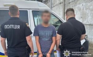 7 років 6 місяців позбавлення волі: у Дніпрі засуджено чоловіка за пограбування