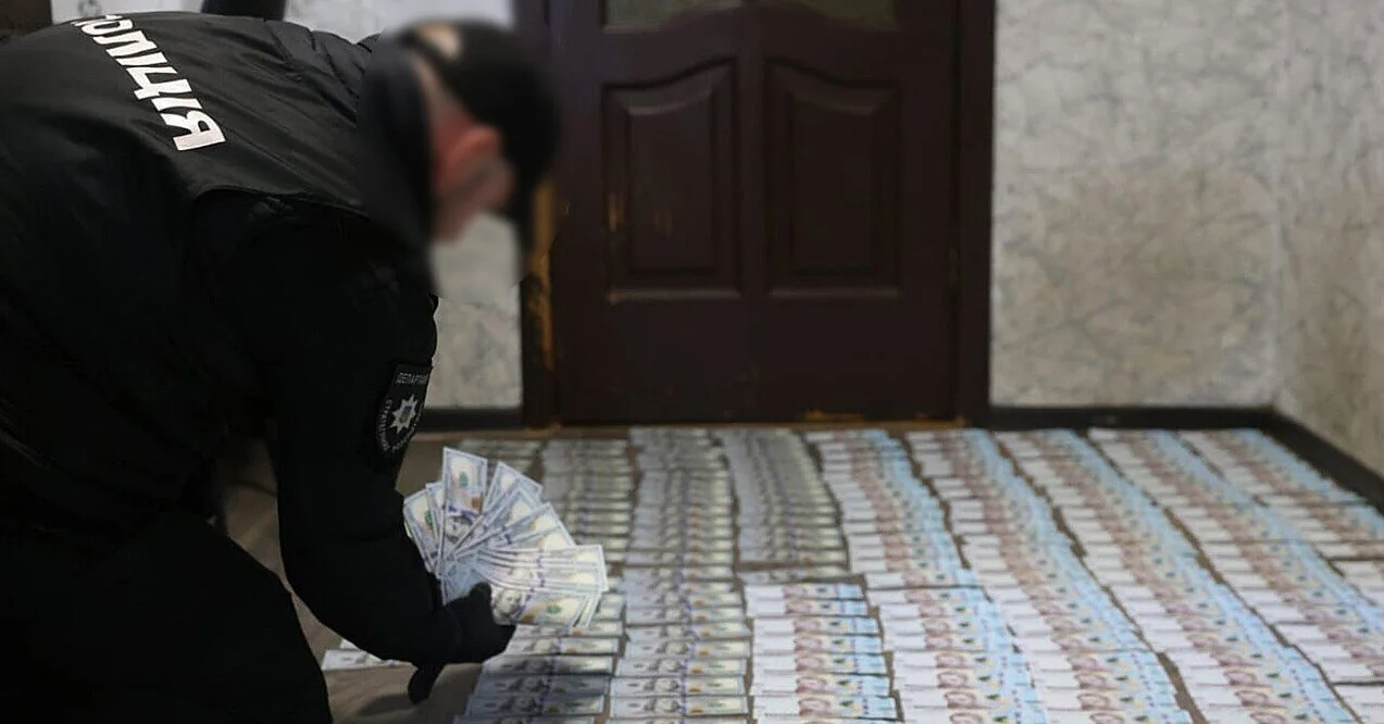 Схема на понад 200 млн грн: в Україні викрили видачу фіктивних довідок про інвалідність Схема на понад 200 млн грн: в Україні викрили видачу фіктивних довідок про інвалідність
