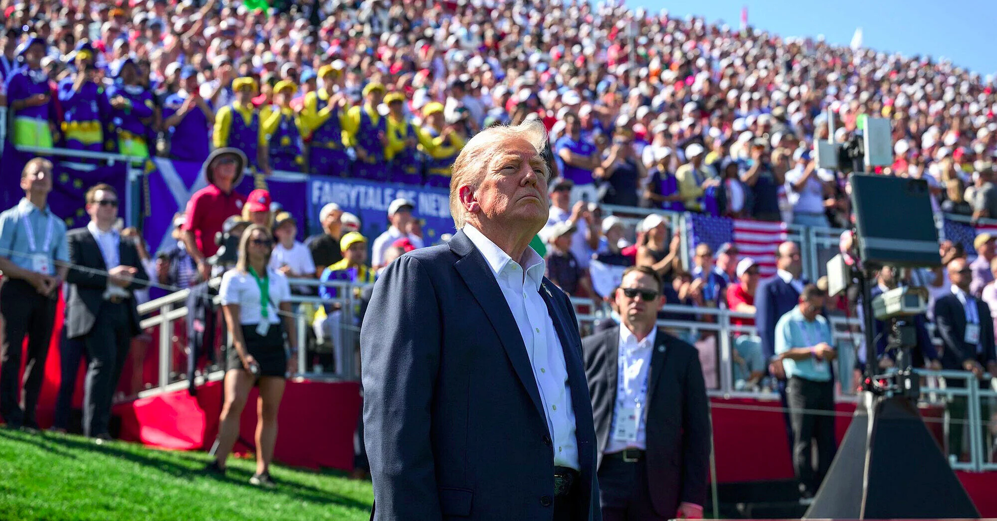 Китай хоче зупинити продажі зброї Тайваню: що сказав Трамп
