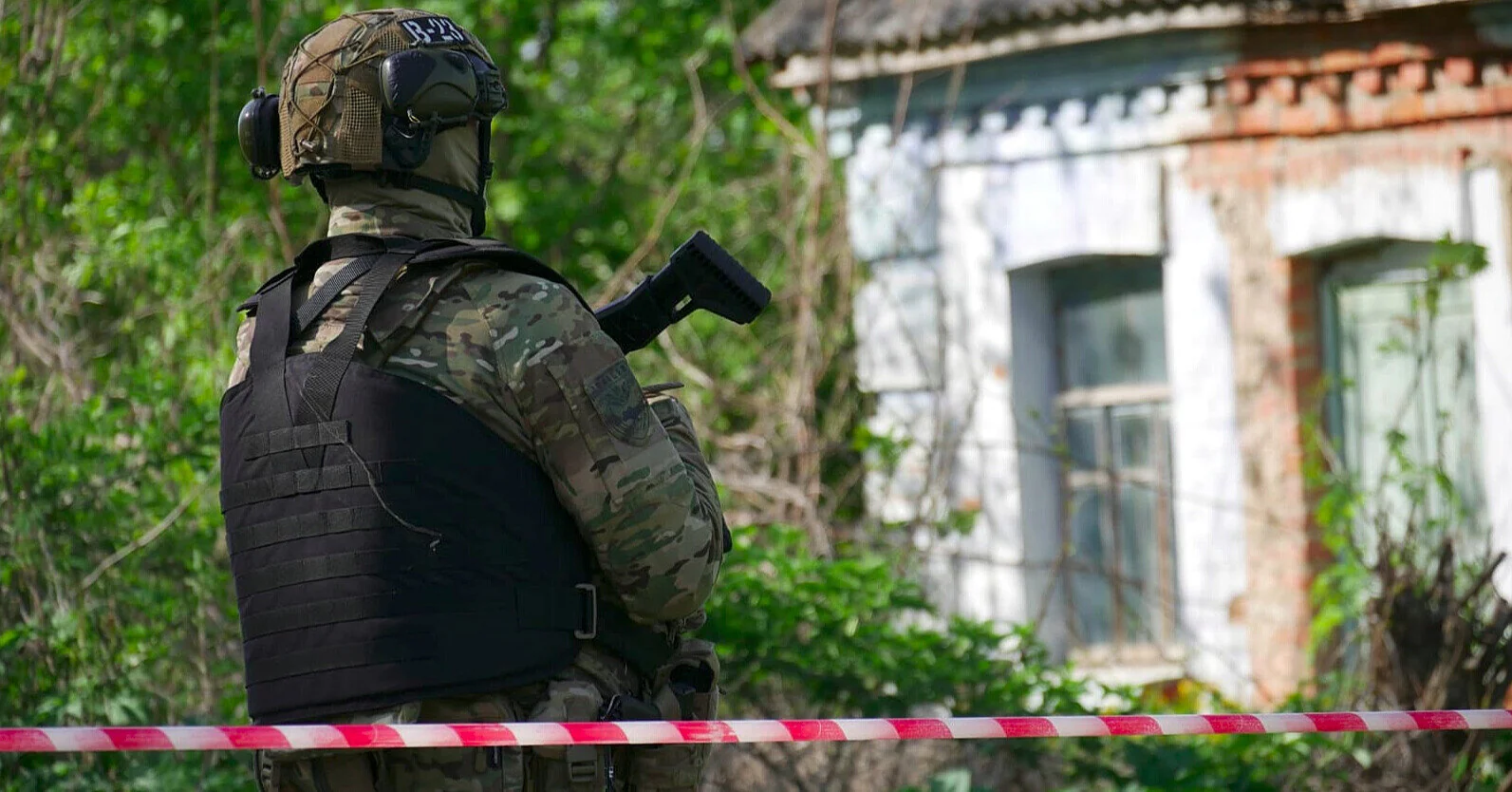 У Хмельницькій області ліквідували стрілка, який вбив поліцейського