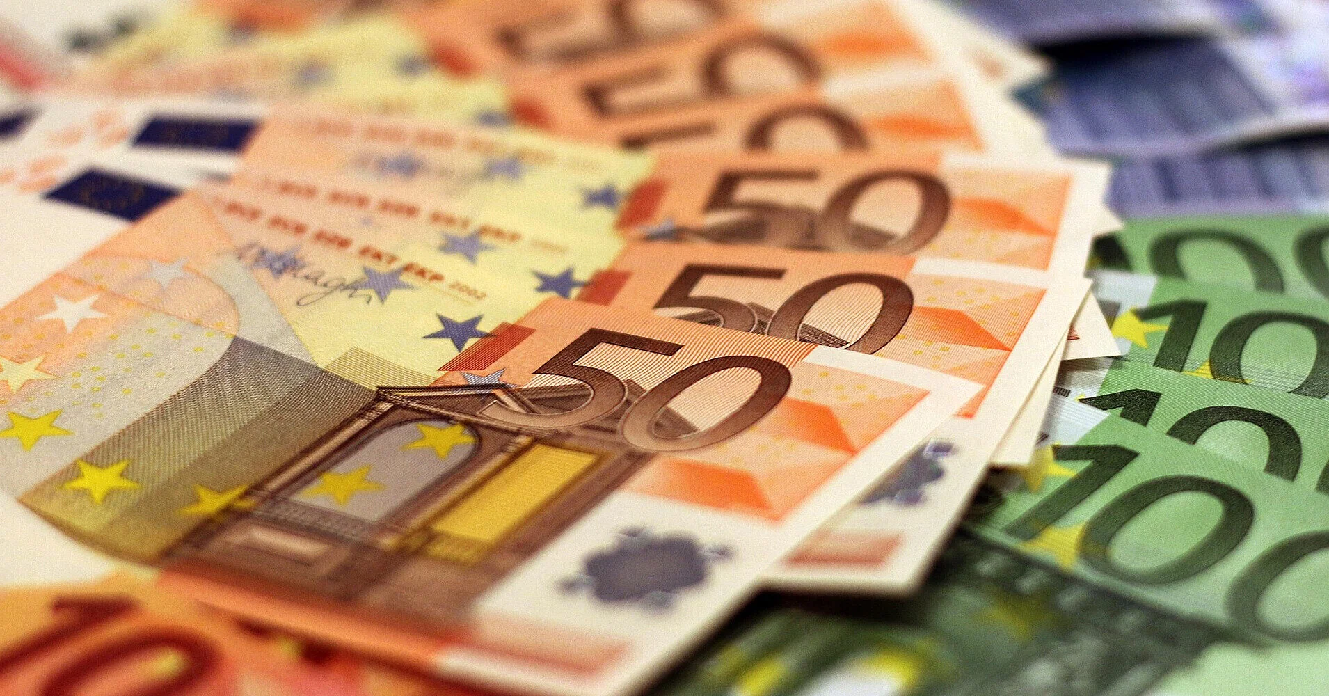 Стало відомо, коли Україна отримає перший транш займу ЄС у 90 млрд євро Стало відомо, коли Україна отримає перший транш займу ЄС у 90 млрд євро
