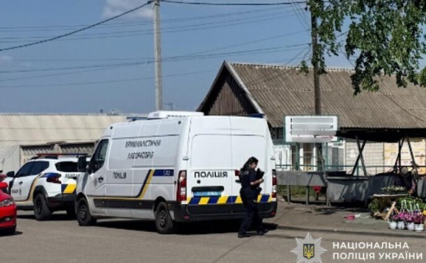 Криворізькі поліцейські затримали 21-річного підозрюваного у завданні тяжких тілесних ушкоджень місцевому мешканцю Криворізькі поліцейські затримали 21-річного підозрюваного у завданні тяжких тілесних ушкоджень місцевому мешканцю