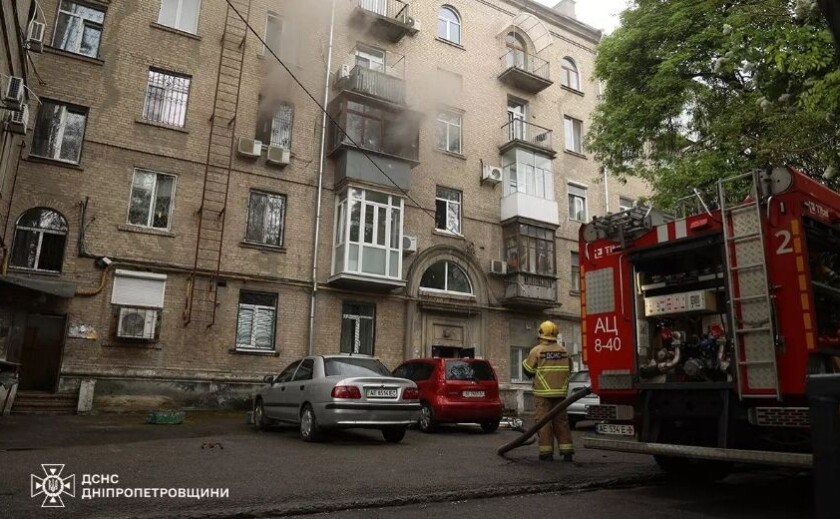 Дніпровські вогнеборці ліквідували пожежу у квартирі в Центральному районі міста Дніпровські вогнеборці ліквідували пожежу у квартирі в Центральному районі міста