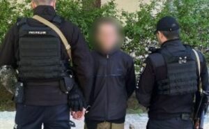 У Дніпрі оперативники кримінальної поліції затримали підозрюваного в замаху на вбивство родича