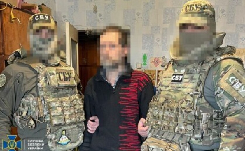 СБУ затримала коригувальника ударів рф по Запоріжжю, який маскувався під літню особу