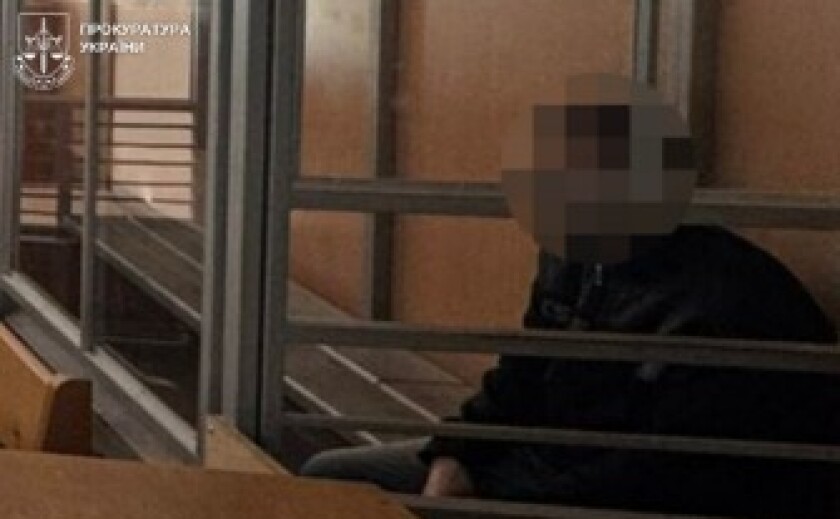 Знімав на відео, як ґвалтує рідну доньку, та поширював в Інтернеті: у Дніпрі «батька» засуджено до 13 років ув’язнення