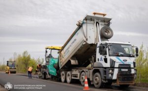 На семи дорогах Дніпропетровщини завершені ремонтні роботи
