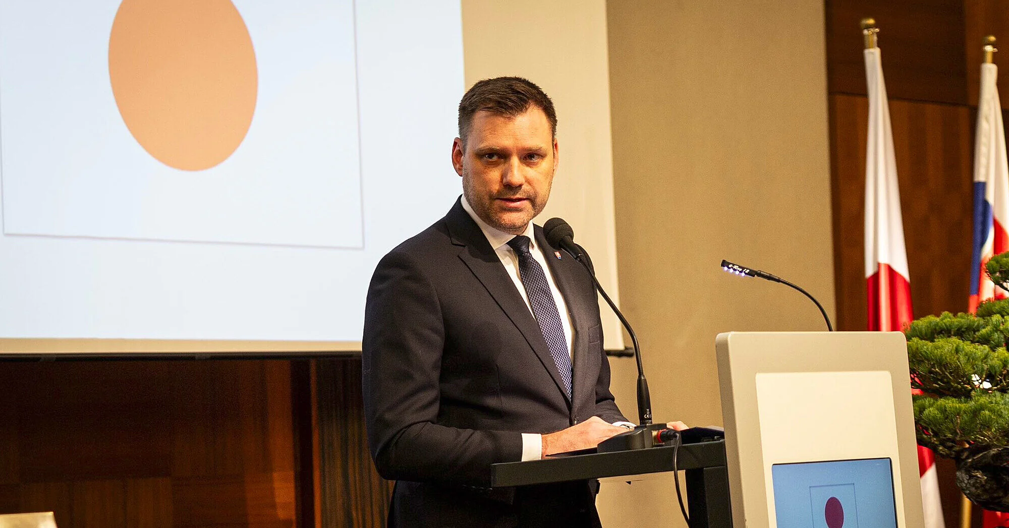 Словаччина пришвидшує відмову від російського газу через контракт з Азербайджаном