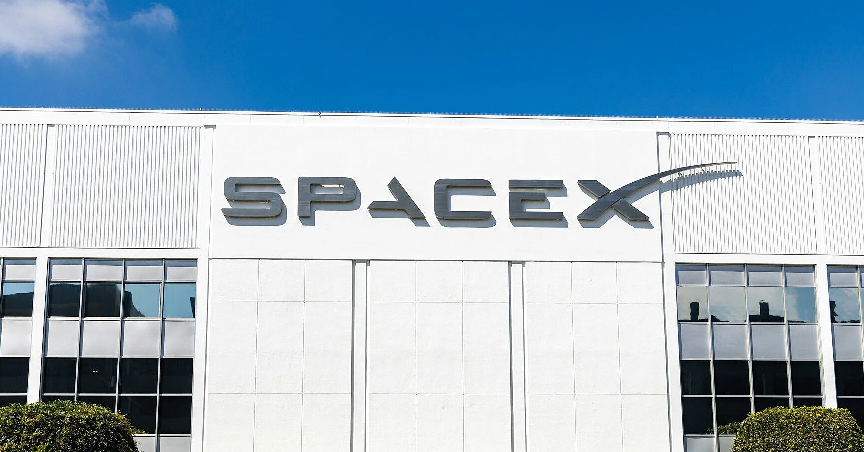 Ажіотаж на млрд: інвестори скуповують доступ до SpaceX ще до IPO Ажіотаж на млрд: інвестори скуповують доступ до SpaceX ще до IPO