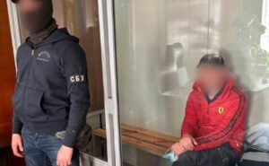 Передавали координати ЗСУ, підпалили залізницю та виготовляли вибухівку: у Запоріжжі засуджено двох агентів рф Передавали координати ЗСУ, підпалили залізницю та виготовляли вибухівку: у Запоріжжі засуджено двох агентів рф
